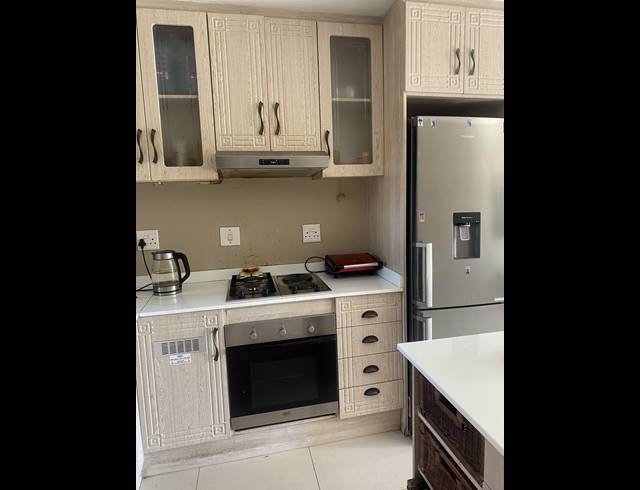 2 BEDROOM TOWNHOUSE FOR SALE IN RIDGEWAY